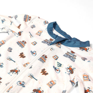 Close-up on-white photo of Burlebo x Whataburger Whata Country Baby Zip Up